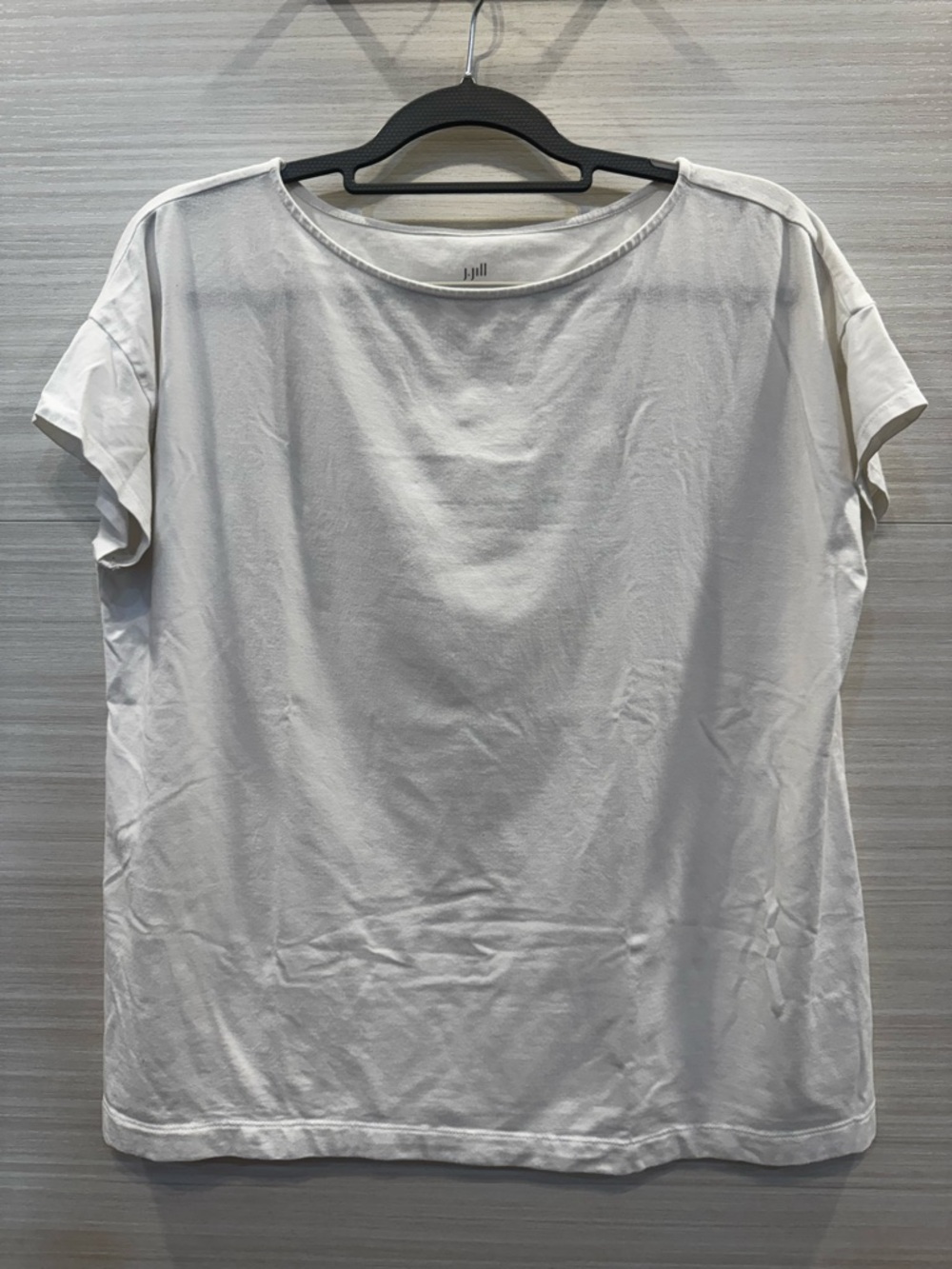 J. Jill Simple Crewneck Short Sleeve Tee in Light Gray